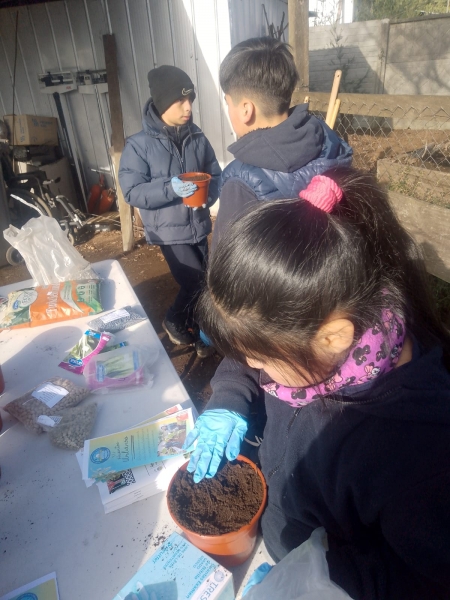 Visita Forjadores Ambientales Invernadero Pailahueque